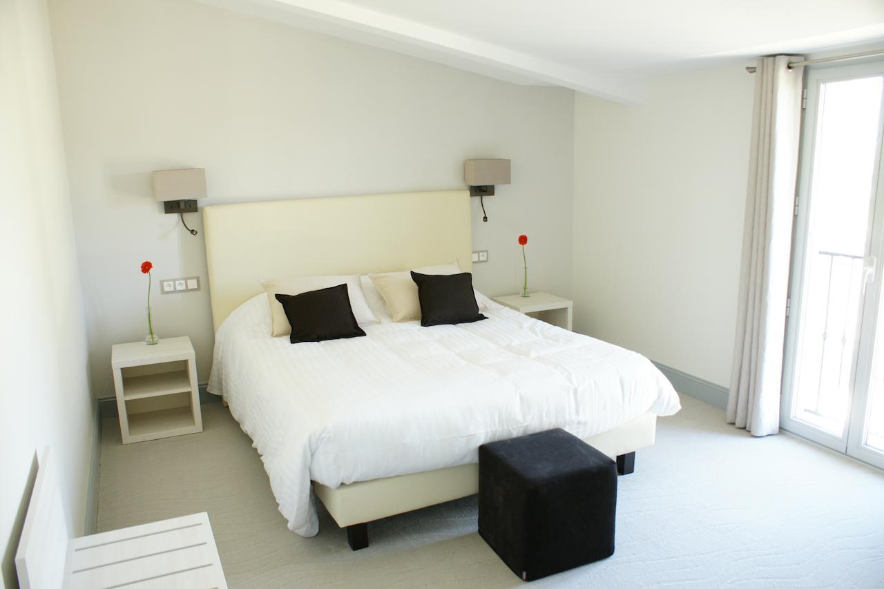 Logis- Hotel Spa Restaurant L'Epicurial Saint-Pey-de-Castets Kamer foto