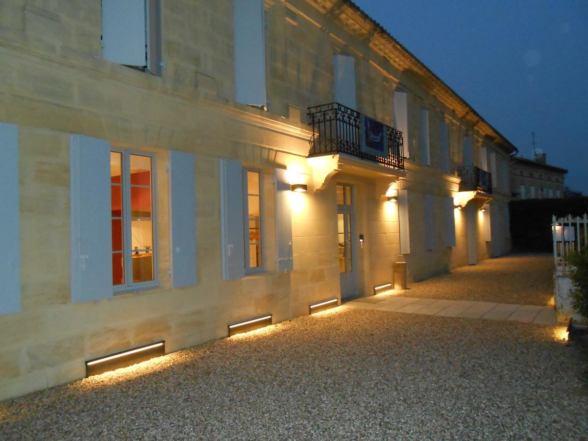 Logis- Hotel Spa Restaurant L'Epicurial Saint-Pey-de-Castets Buitenkant foto