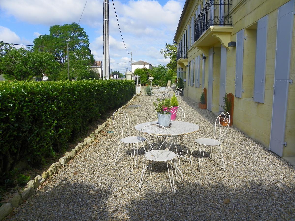 Logis- Hotel Spa Restaurant L'Epicurial Saint-Pey-de-Castets Buitenkant foto