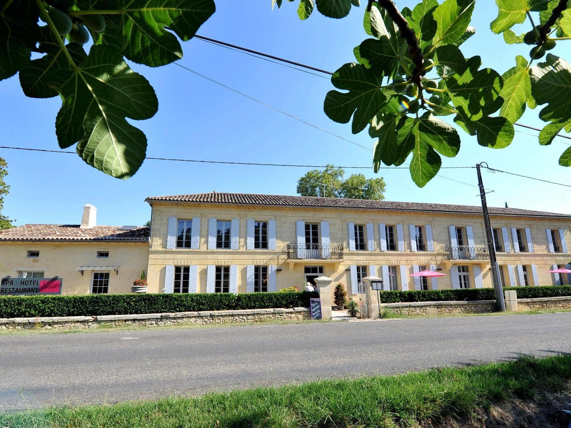 Logis- Hotel Spa Restaurant L'Epicurial Saint-Pey-de-Castets Buitenkant foto