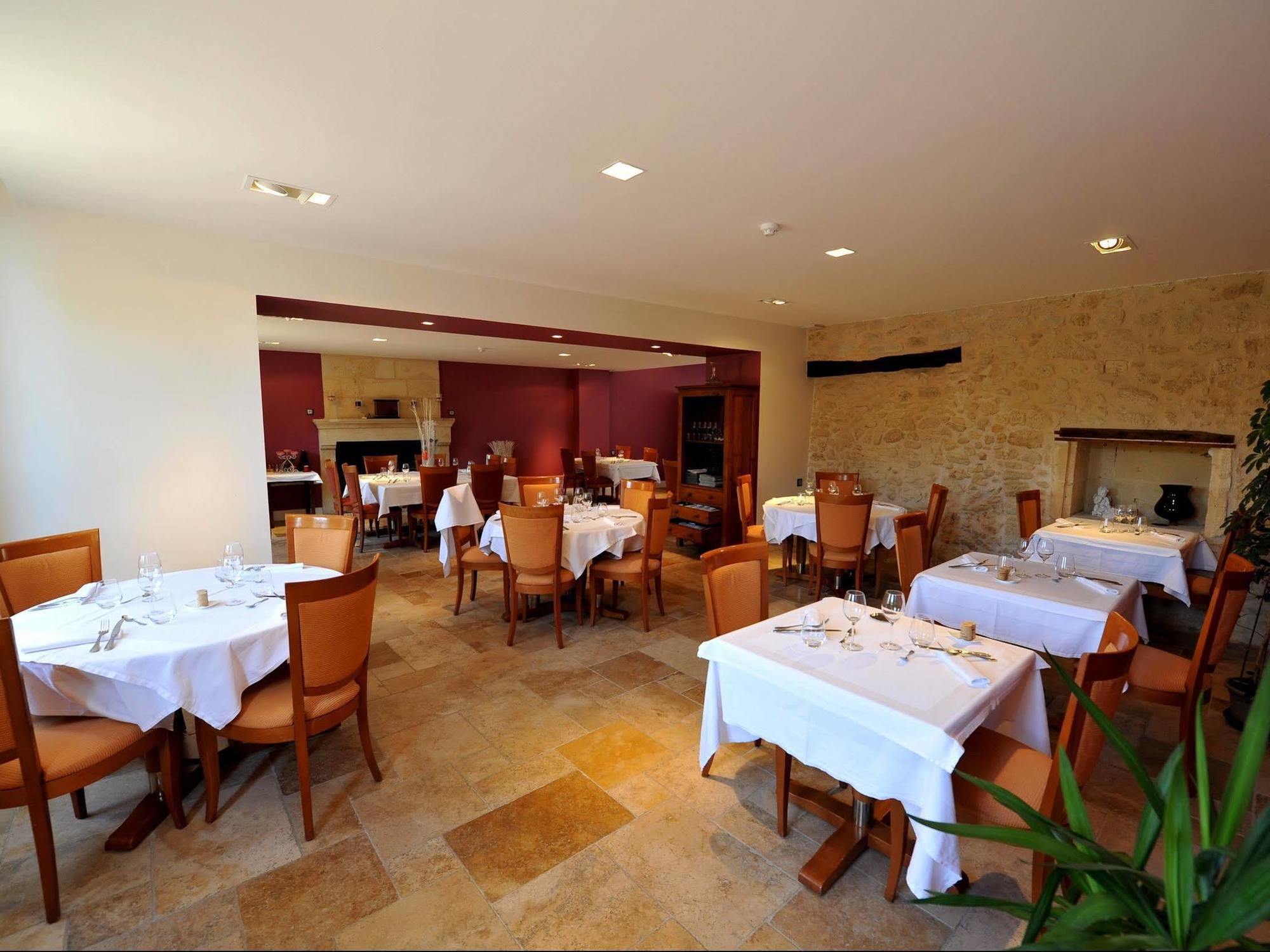 Logis- Hotel Spa Restaurant L'Epicurial Saint-Pey-de-Castets Buitenkant foto